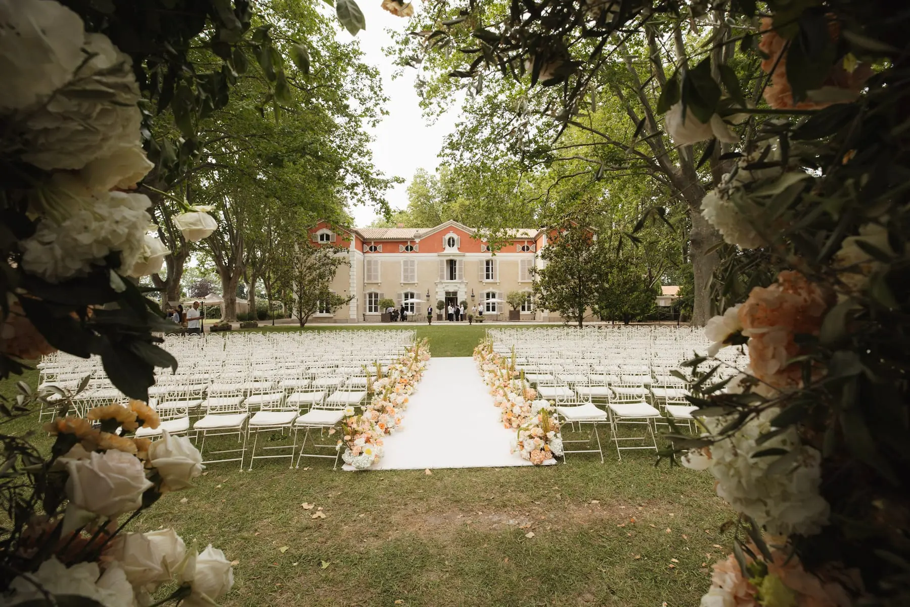 D & B, Mariage, Les Baux-de-Provence, France. La cérémonie, photo 2 sur 23