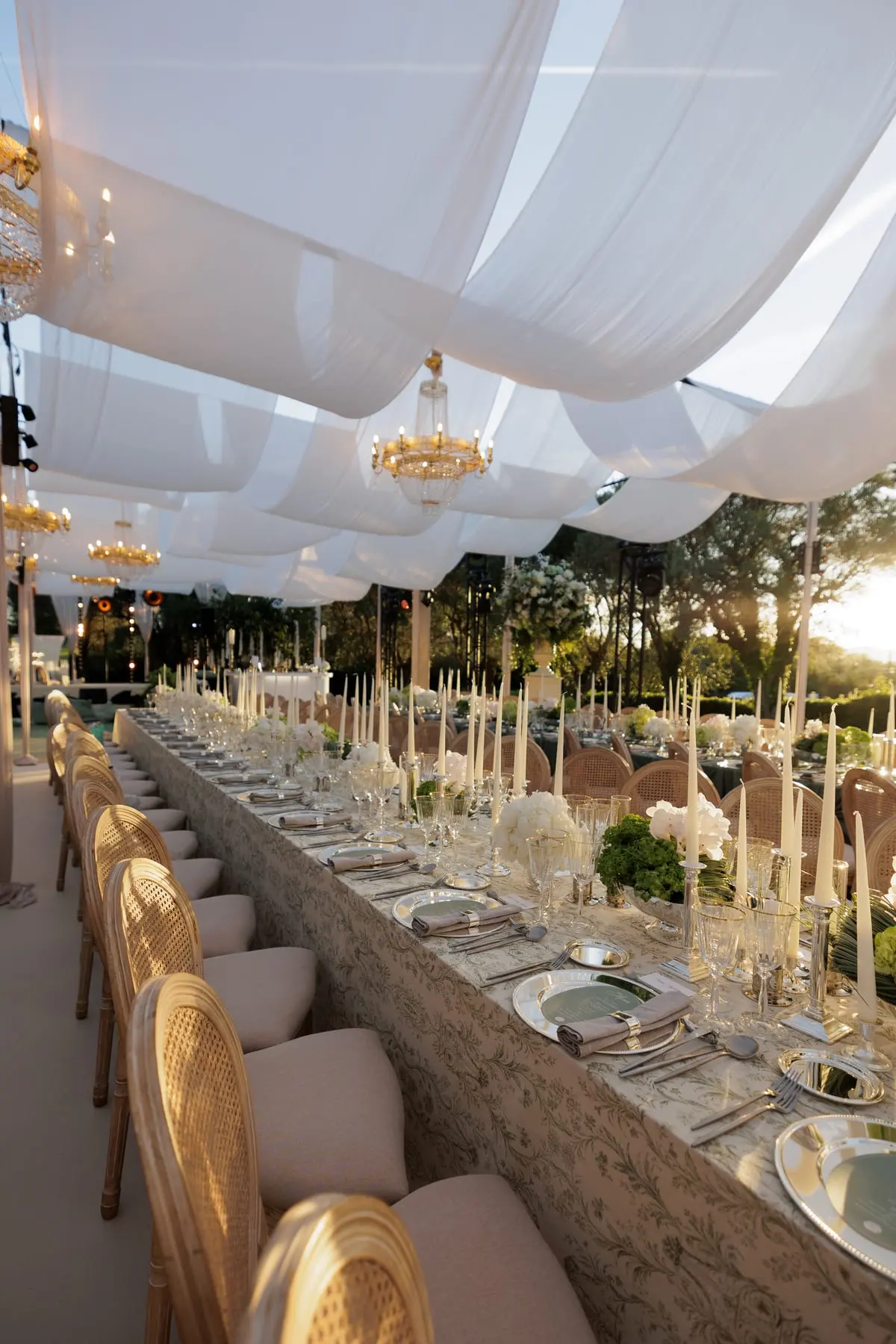 S & R, Mariage, Cannes & Cap d’Antibes, France. Le dîner sous les voilages, photo 9 sur 30